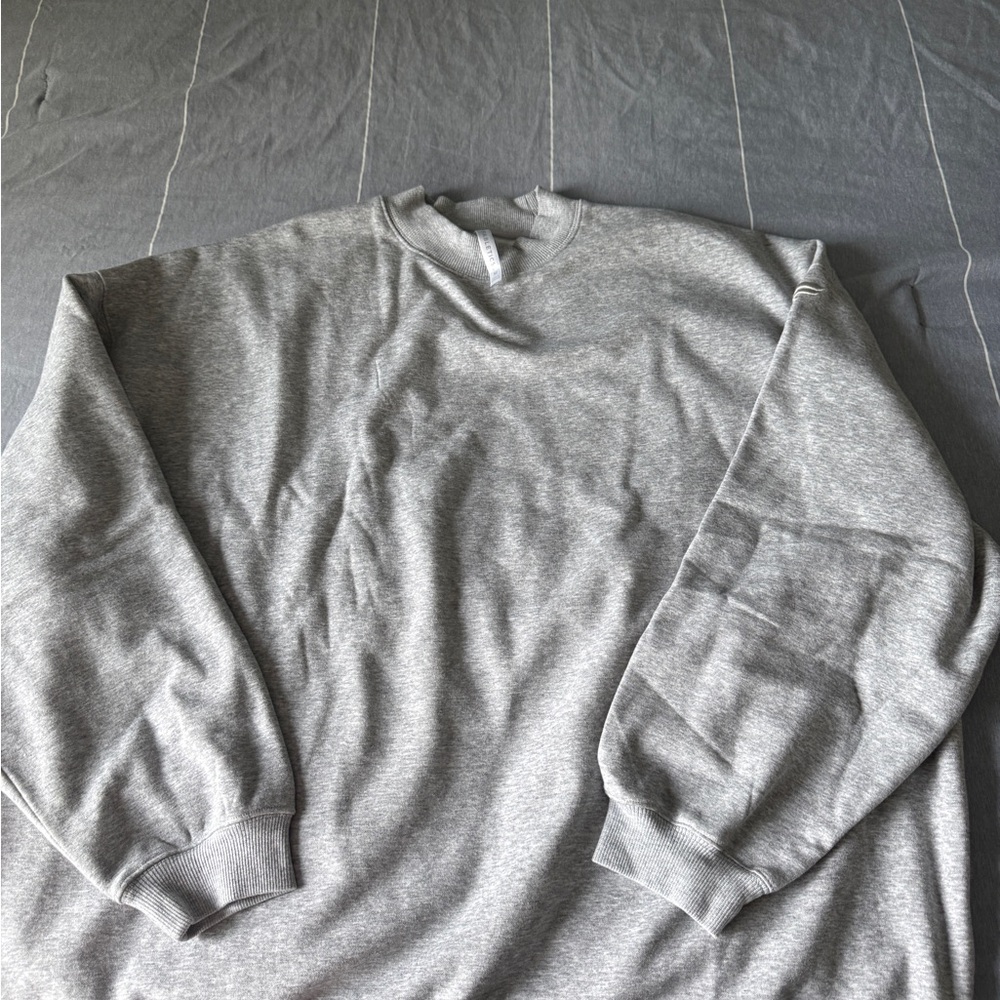 Fabletics Heather Gray Women's Mock Neck Sweater